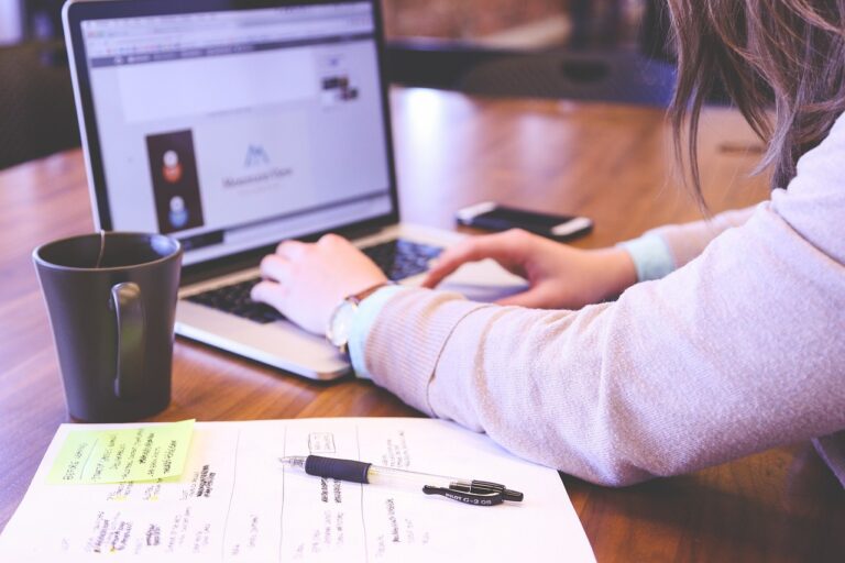 Top 10 Affiliate Marketing Websites Compared: Your Ultimate Guide to Success